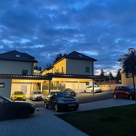 アパート Sorinas - Comfortable Near Graz - Free Parking Berndorf (Graz)